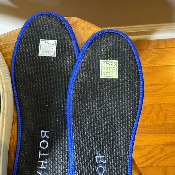 Rothy's Black Chelsea High Top Sneaker Boots Pull On Comfort Women Sz. W7.5 - Picture 12 of 13